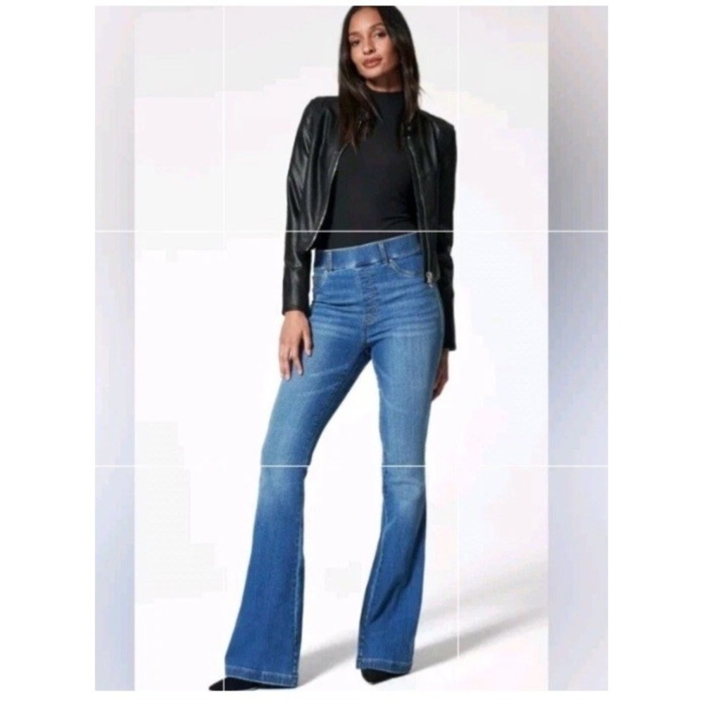 NWT Spanx Kick Flare Denim Stretch Wide Leg Pants 20541R Women's Medium